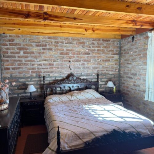 7cd7e07a-b505-49ac-8d04-f44b7ff952a8