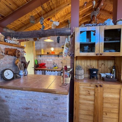 b899fcd9-6ee3-45d8-a2e3-977734a85475