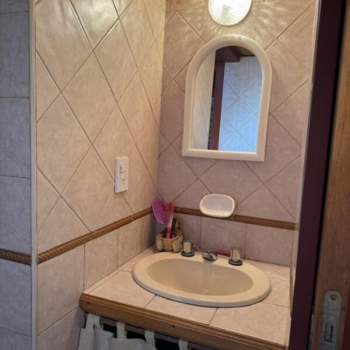 e9b7a684-587c-4b8a-94f7-0ffa454a110e